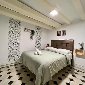 Sleep In Gothic Bcn Albergue Barcelona